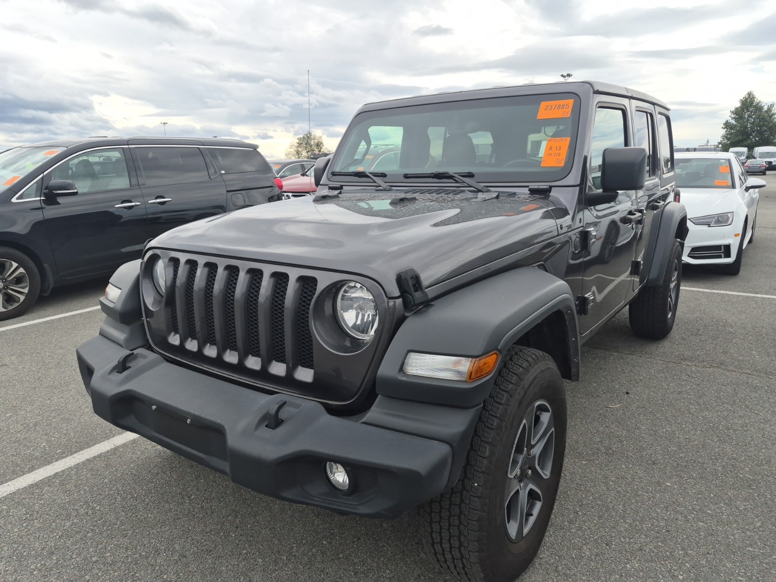2023 Jeep Wrangler SPORT S