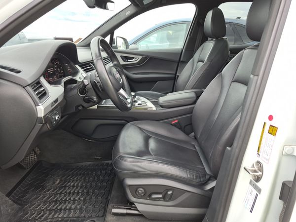 2018 Audi Q7 TECHNIK