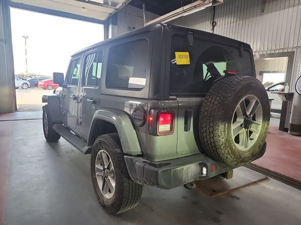 2022 Jeep Wrangler UNLIMITED SAHARA