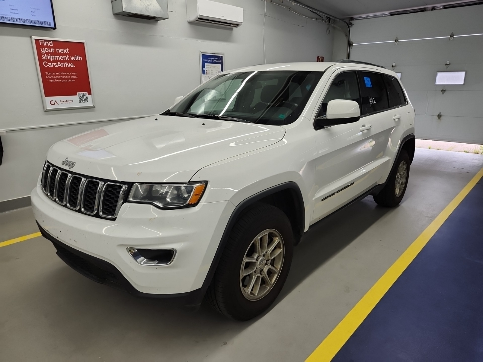 2020 Jeep Grand Cherokee 4x4 Laredo