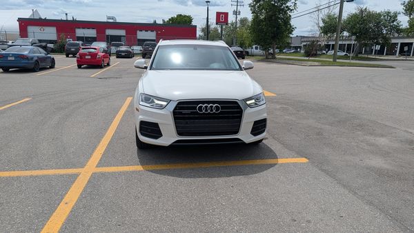 2017 Audi Q3 PROGRESSIV quattro Premium Plus