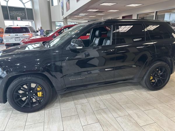 2021 Jeep Grand Cherokee TRACKHAWK