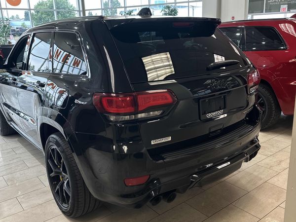 2021 Jeep Grand Cherokee TRACKHAWK
