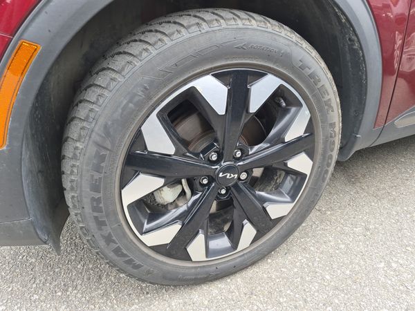 2023 Kia Sportage X-LINE LIMITED