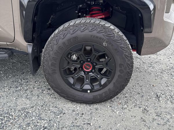 2025 Toyota Tacoma 4x4 Double Cab Auto SB Hybrid