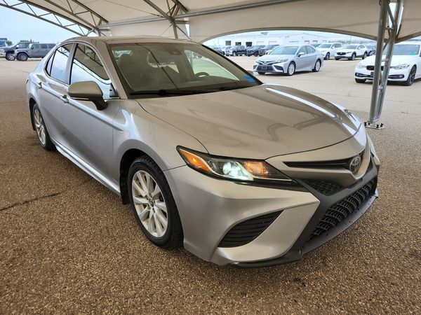 2018 Toyota Camry SE L/LE/SE/XLE