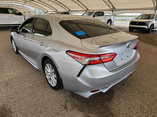 2018 Toyota Camry SE L/LE/SE/XLE