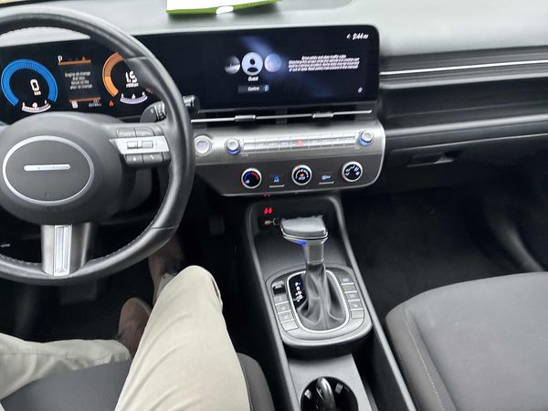 2024 Hyundai KONA PREFERRED SE