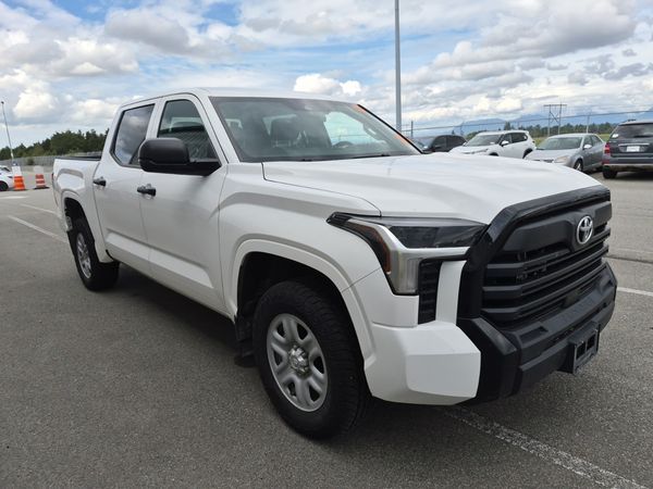 2025 Toyota Tundra SR CREW CAB SHORT BED