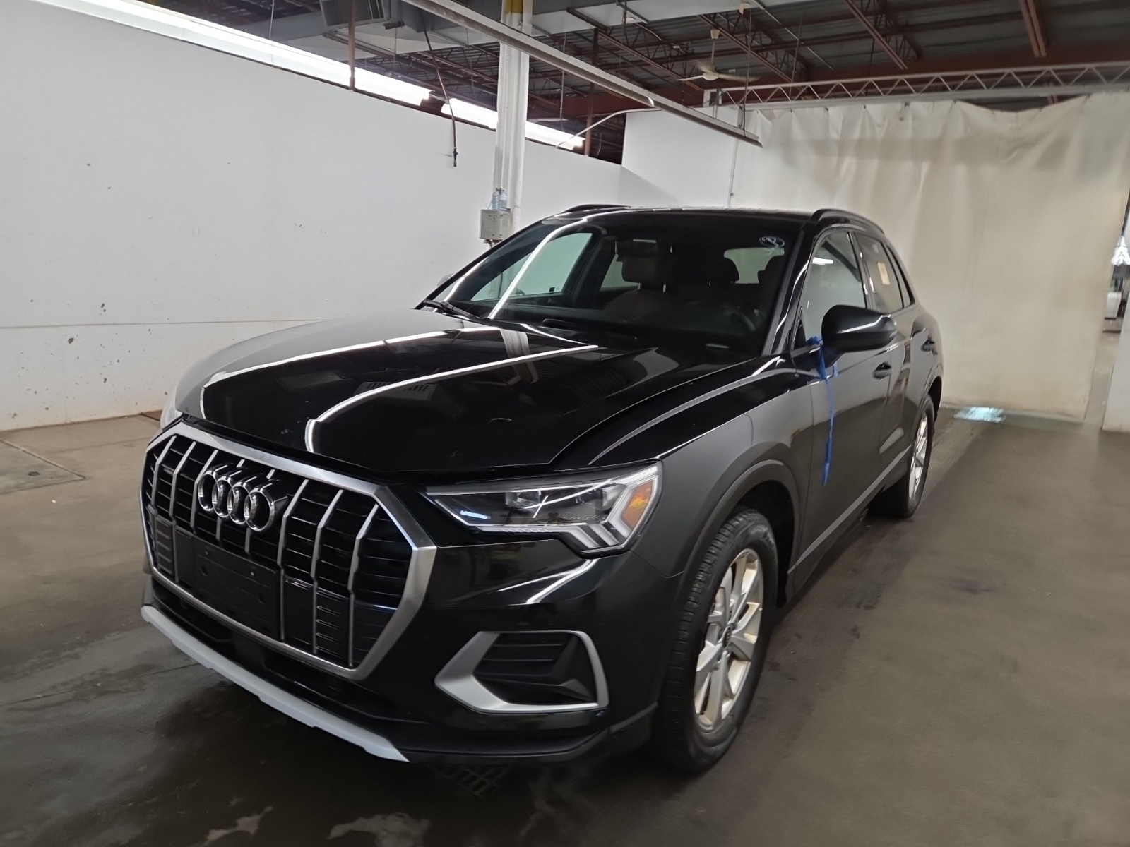 2023 Audi Q3 KOMFORT quattro Premium