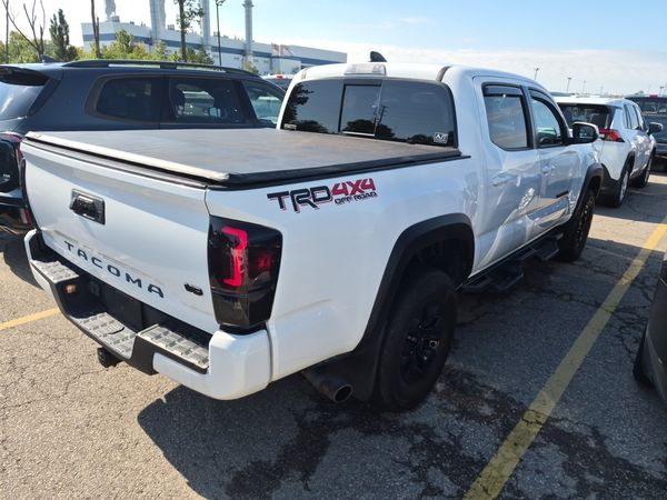 2021 Toyota Tacoma NIGHTSHADE CREW CAB SHORT BED SR5