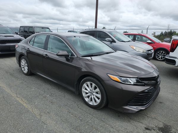 2019 Toyota Camry Auto Le L/LE/SE/XLE