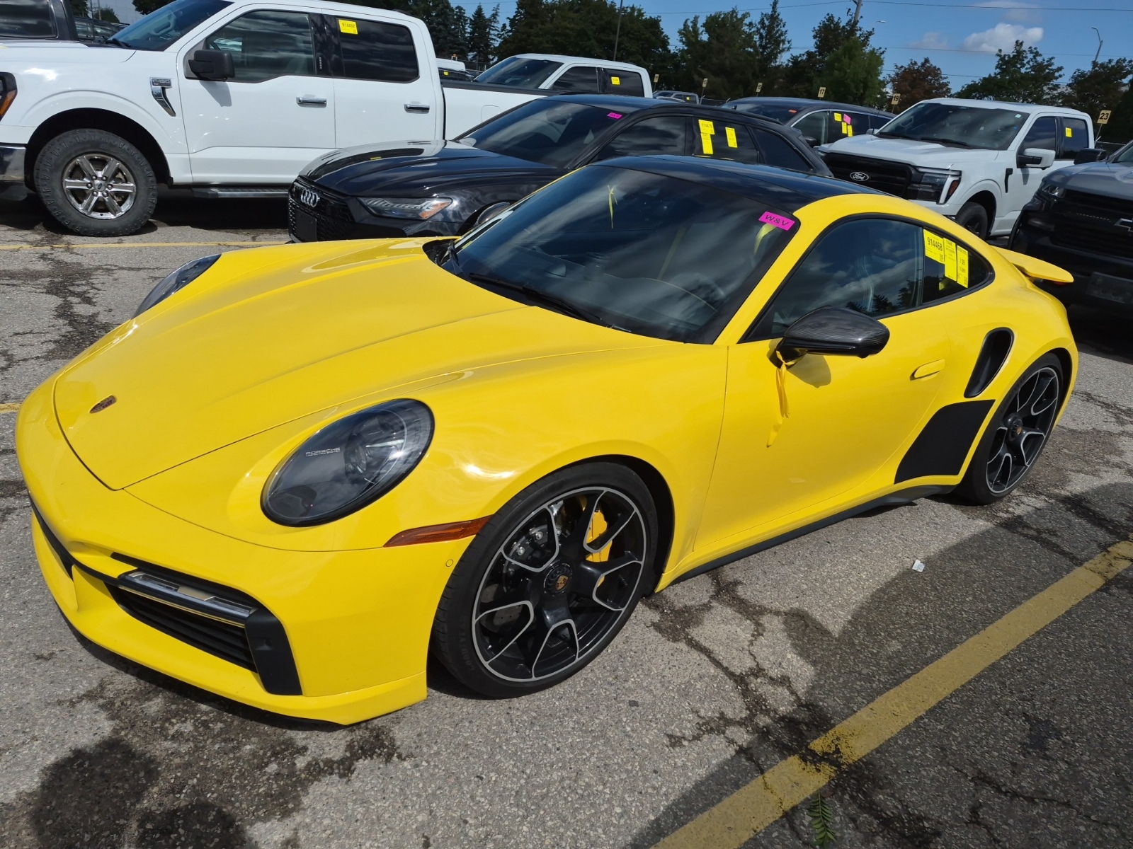 2022 Porsche 911 TURBO S Turbo / Turbo S