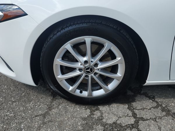 2022 Mercedes-Benz A-CLASS A 220 A220-4M
