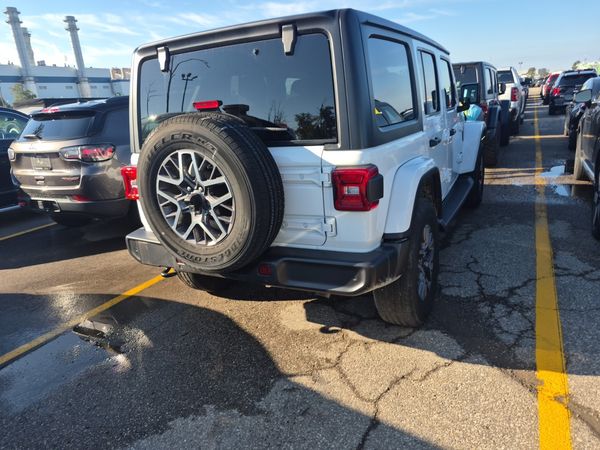 2026 Jeep Wrangler SAHARA