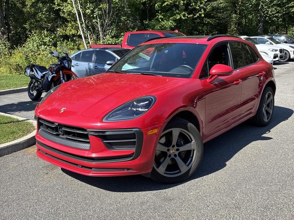 2025 Porsche MACAN Macan, Macan T