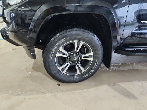 2017 Toyota Tacoma 4wd Double Cab V6 Auto Trd Off Road Crew Cab Short Bed