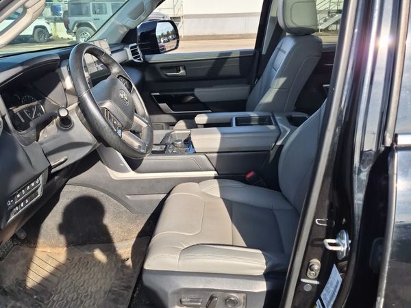 2022 Toyota Tundra LIMITED CREW CAB SHORT BED
