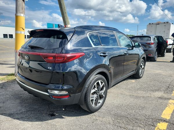 2020 Kia Sportage EX