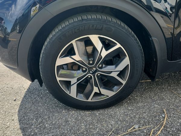 2020 Kia Sportage EX