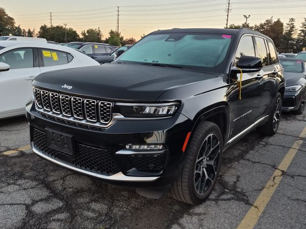 2025 Jeep Grand Cherokee SUMMIT RESERVE