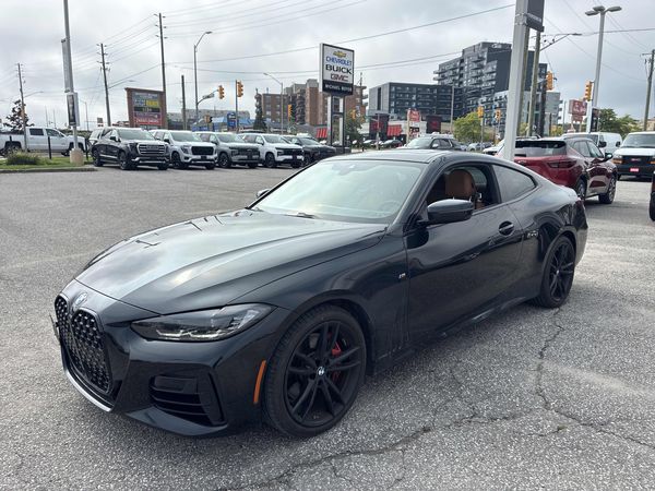 2020 BMW M8