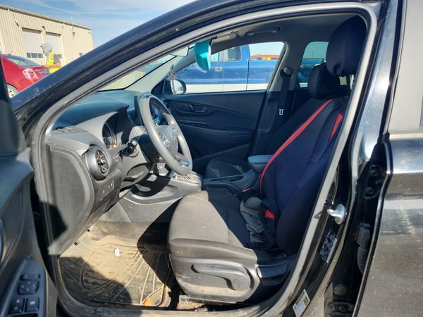2022 Hyundai KONA ESSENTIAL SE Without FCA