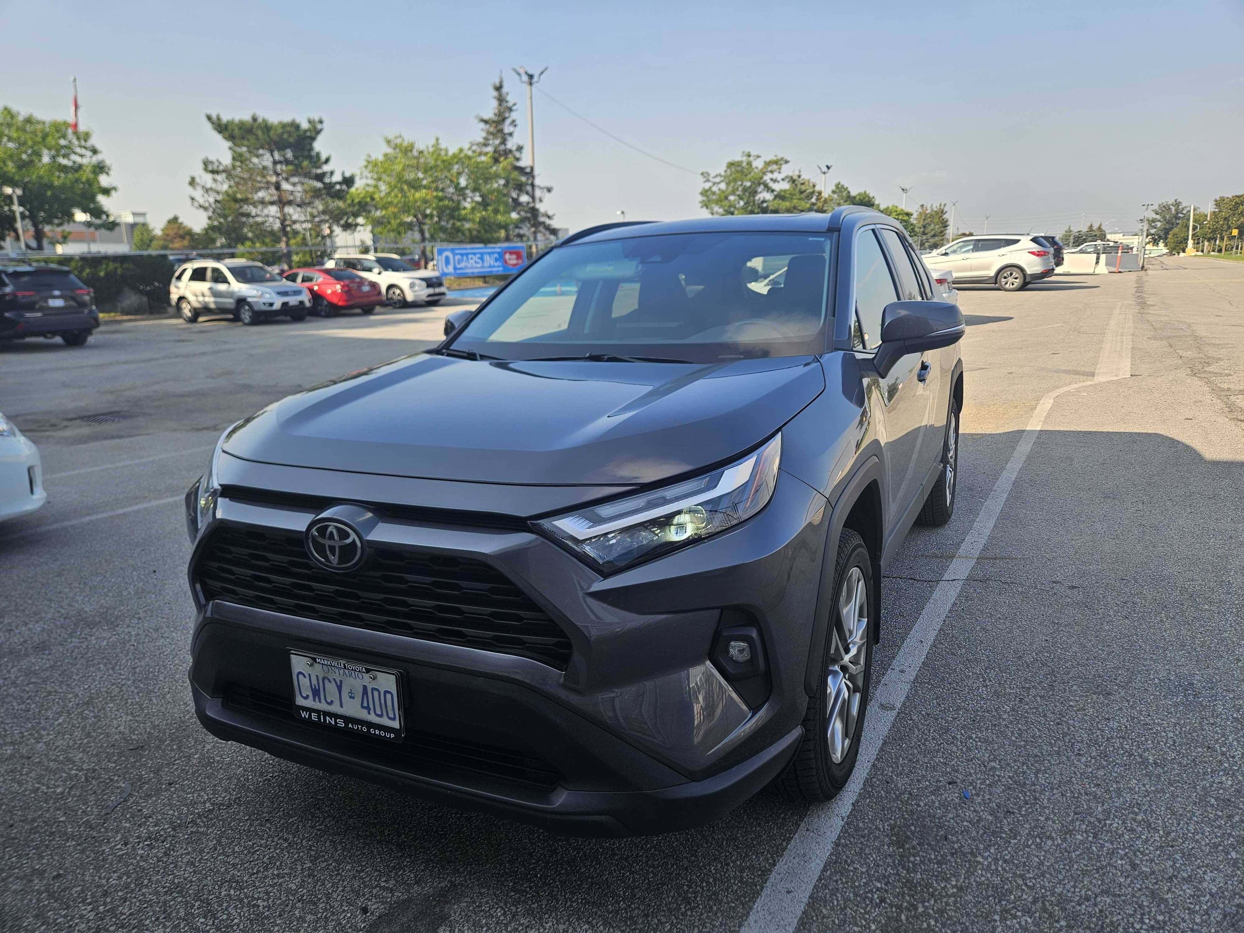 2022 Toyota RAV4 XLE
