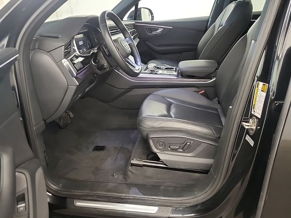 2022 Audi Q7 PROGRESSIV quattro Premium Plus