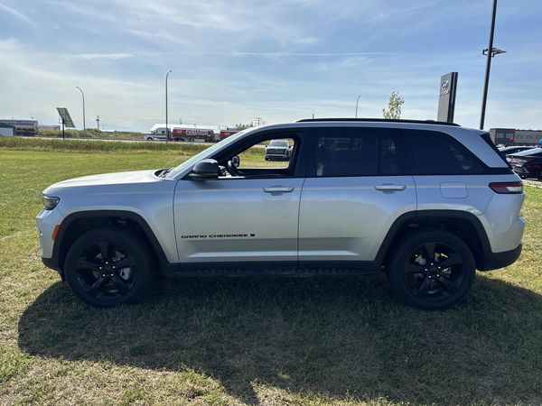 2024 Jeep Grand Cherokee LIMITED