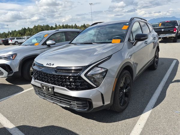 2025 Kia Sportage X-LINE