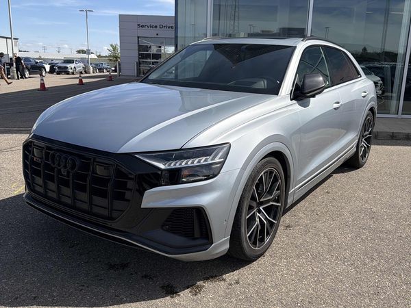 2023 Audi SQ8