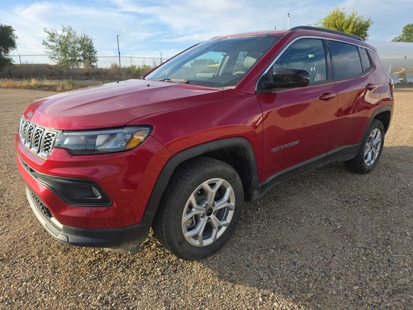 2025 Jeep COMPASS NORTH