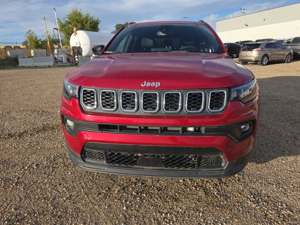 2025 Jeep COMPASS NORTH North, Latitude