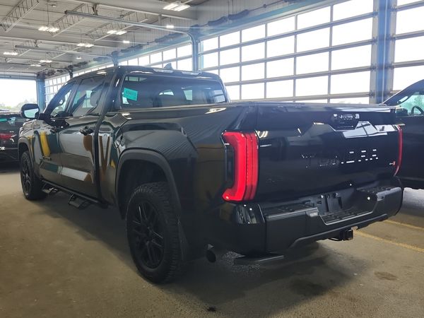 2024 Toyota Tundra LIMITED CREW CAB STD BED Others