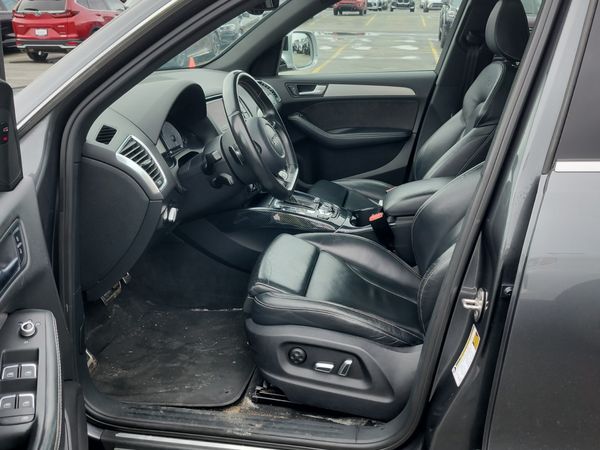 2017 Audi SQ5 Quattro 4dr 3.0t Technik quattro Premium Plus