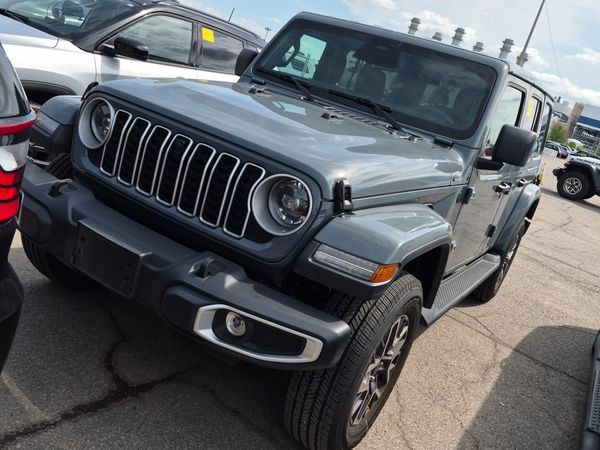 2026 Jeep Wrangler SAHARA