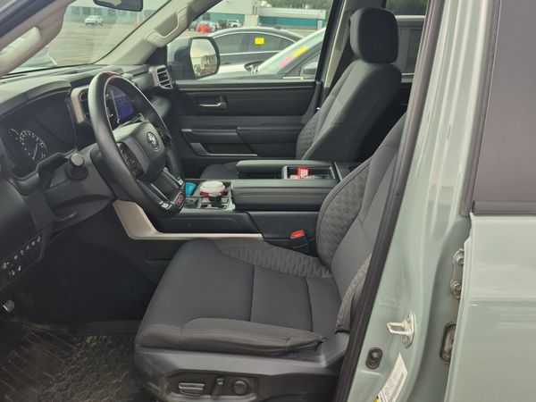 2024 Toyota Tundra SR5 CREW CAB STD BED