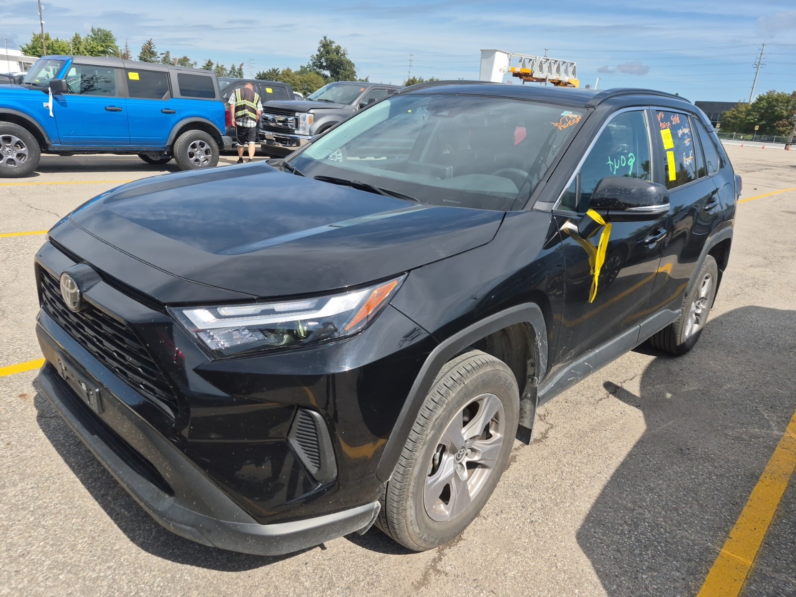 2025 Toyota Rav4 XLE