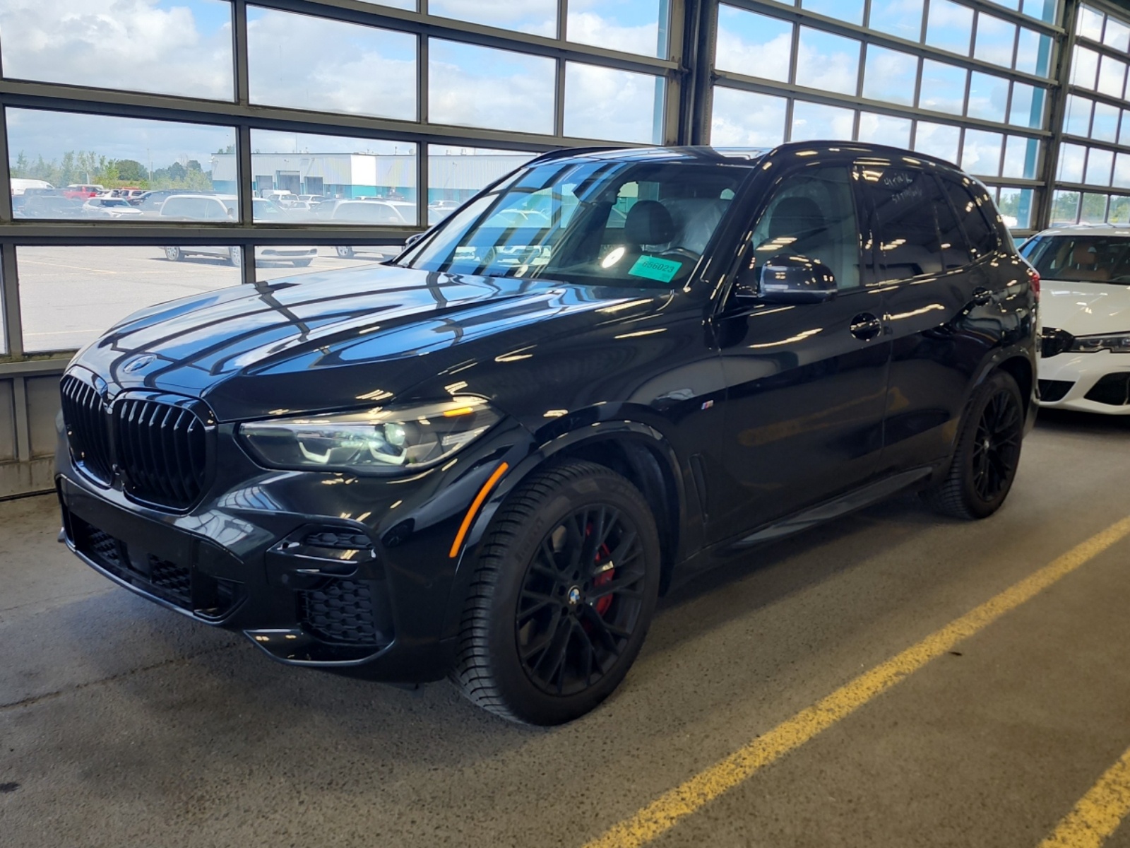 2022 BMW X5 M50I