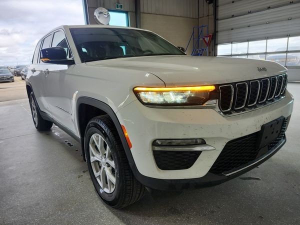 2023 Jeep Grand Cherokee LIMITED