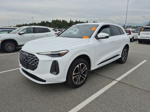 2025 Audi Q5 PROGRESSIV