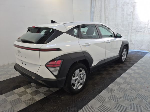 2024 Hyundai KONA ESSENTIAL SE