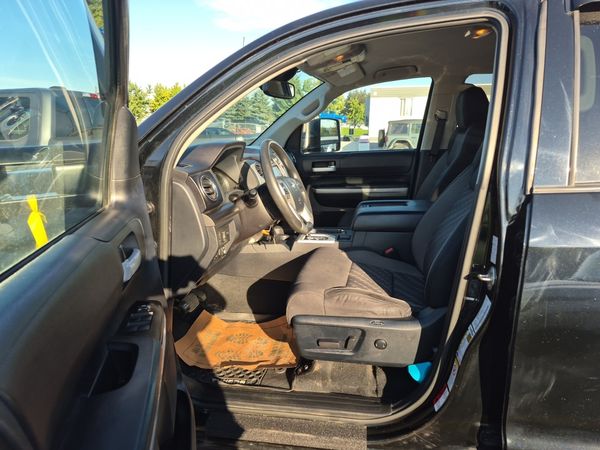 2018 Toyota Tundra SR5 PLUS CREW CAB STD BED SR/SR5
