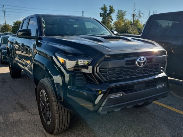 2024 Toyota Tacoma CREW CAB STD BED