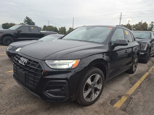 2023 Audi Q5 KOMFORT