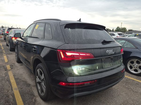 2023 Audi Q5 KOMFORT quattro Premium