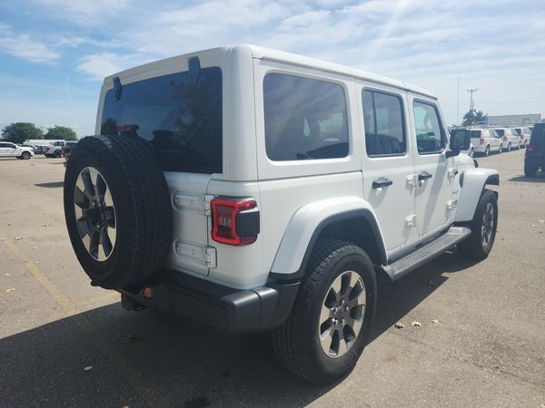 2023 Jeep Wrangler 4 Door 4x4 Sahara