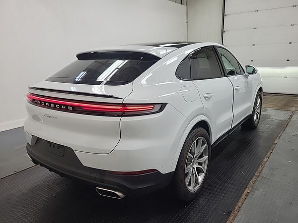 2024 Porsche Cayenne COUPE AWD