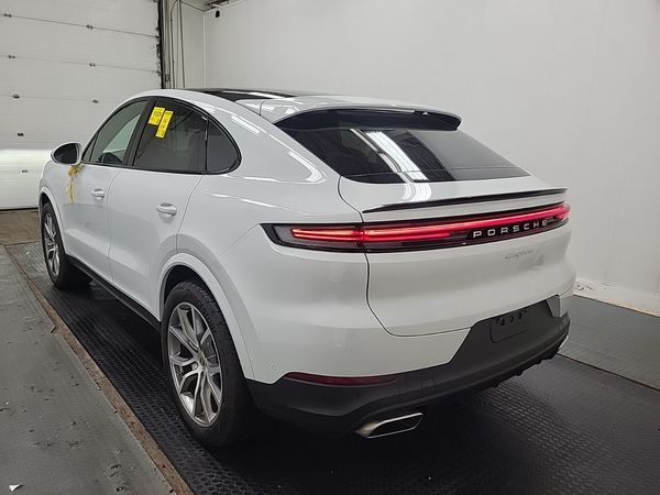 2024 Porsche Cayenne COUPE AWD
